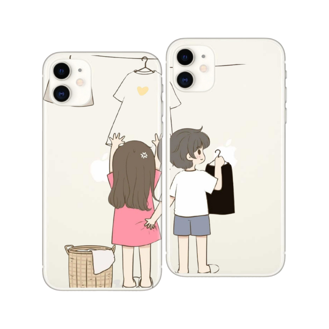Sevimli çift çizimli iPhone telefon kılıfı, sade arka plan, uyumlu tasarım