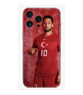 Türk milli futbolcu görselli, kırmızı arka planlı iPhone telefon kılıfı
