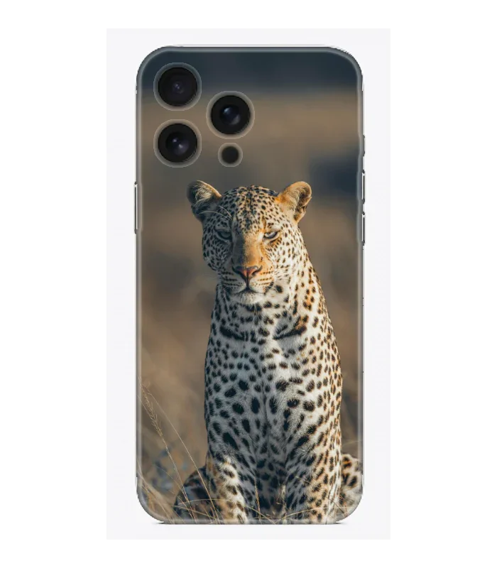 Leopar desenli şeffaf telefon kılıfı, dayanıklı ve şık koruma aksesuarı
